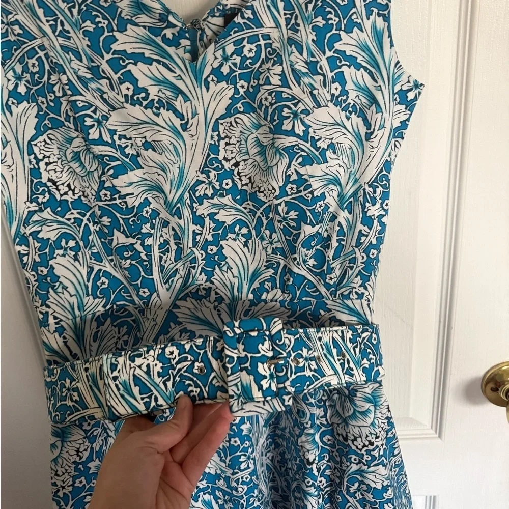 SAMANTHA SUNG Amanda Blue Floral Dress - Picture 10 of 10